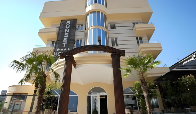 SUNSET*, polupansion – Drač, Albanija za penzionere+prevoz